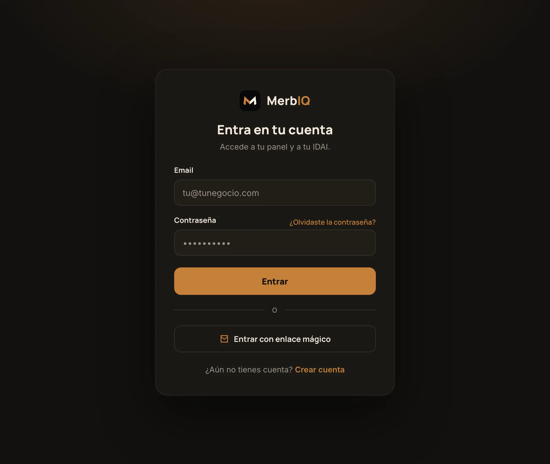 Pantalla de entrar en MerbIQ: email, contraseña, enlace mágico y crear cuenta