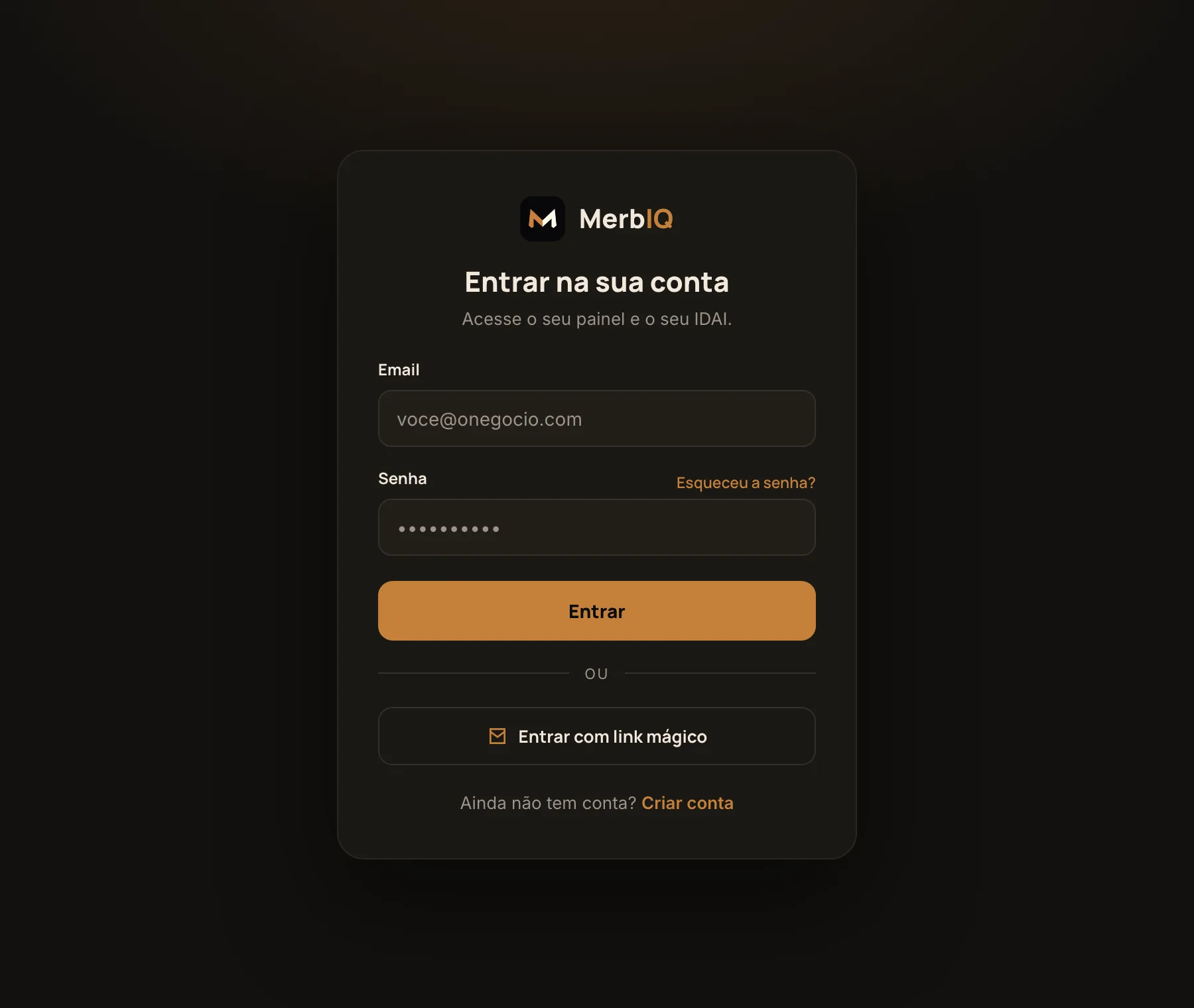 Tela de entrar na MerbIQ: email, senha, link mágico e criar conta